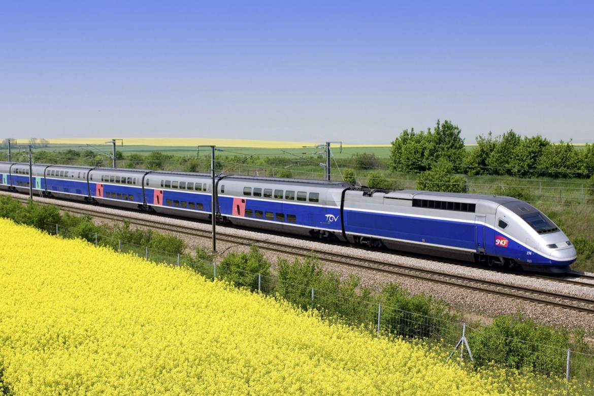 Đối mặt với đình công, Chính phủ Pháp vẫn tiếp tục các chính sách cải tổ Đường sắt