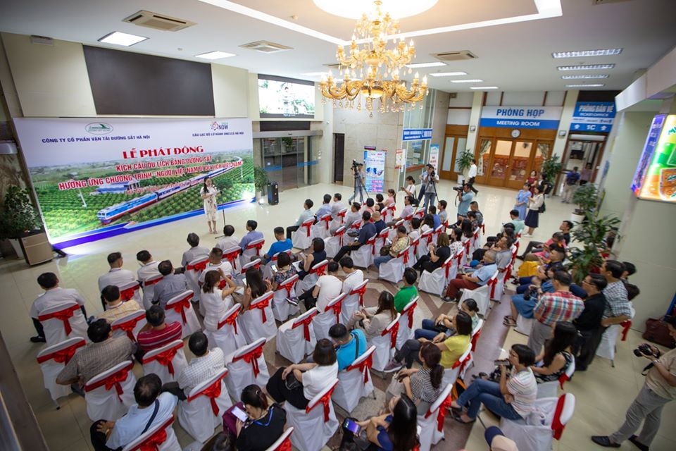 Kích cầu du lịch đường sắt hưởng ứng chương trình “Người Việt Nam đi du lịch Việt Nam”