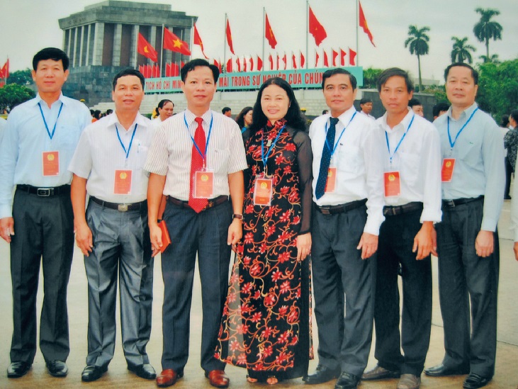 Đại hội Công đoàn Việt Nam lần thứ XI: “Đoàn kết, trí tuệ, dân chủ, đổi mới”