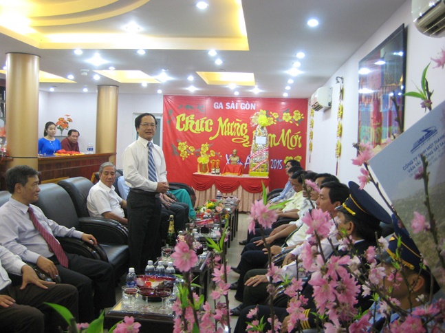 Tổng giám đốc Tổng công ty ĐSVN chúc Tết CBCNV trực Tết tại khu vực TP. Hồ Chí Minh