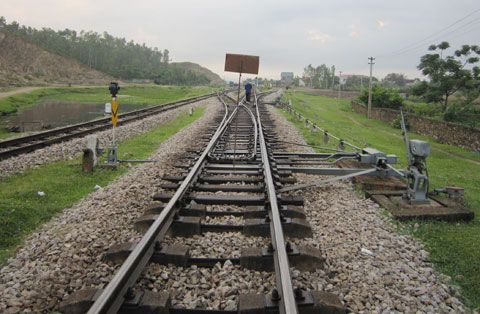 Thông tin báo chí Về việc ô tô chở đất va vào tàu hỏa tại km 639 + 750, tuyến ĐS Hà Nội – TP. Hồ Chí Minh