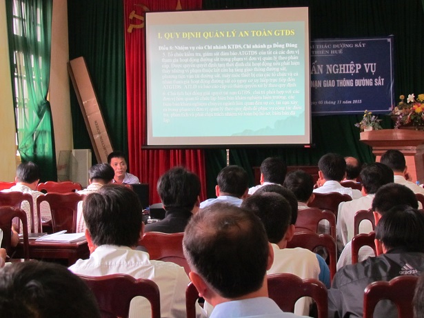 CNKTĐS Thừa Thiên Huế:Tổ chức tập huấn về công tác cứu hộ, cứu nạn GTĐS