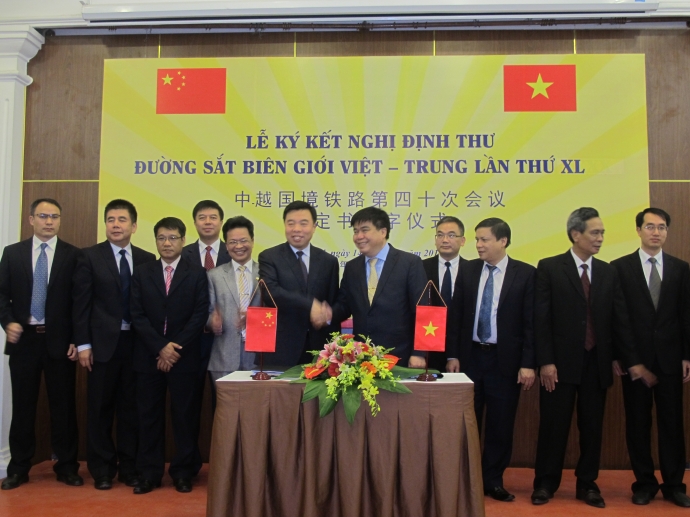 Ký Nghị định thư đường sắt biên giới Việt – Trung lần thứ 40