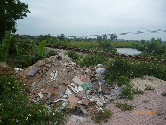 Cần ngăn chặn tình trạng đổ đất, rác, phế thải vào HLATGTĐS