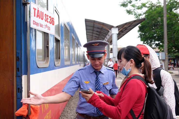 ĐS Hà Nội giảm giá vé tàu khứ hồi từ 1/4 cho hành khách