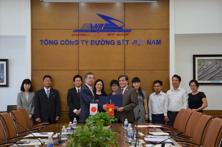 ĐSVN và ĐS Đông Nhật Bản ký kết biên bản ghi nhớ đào tạo năm 2018