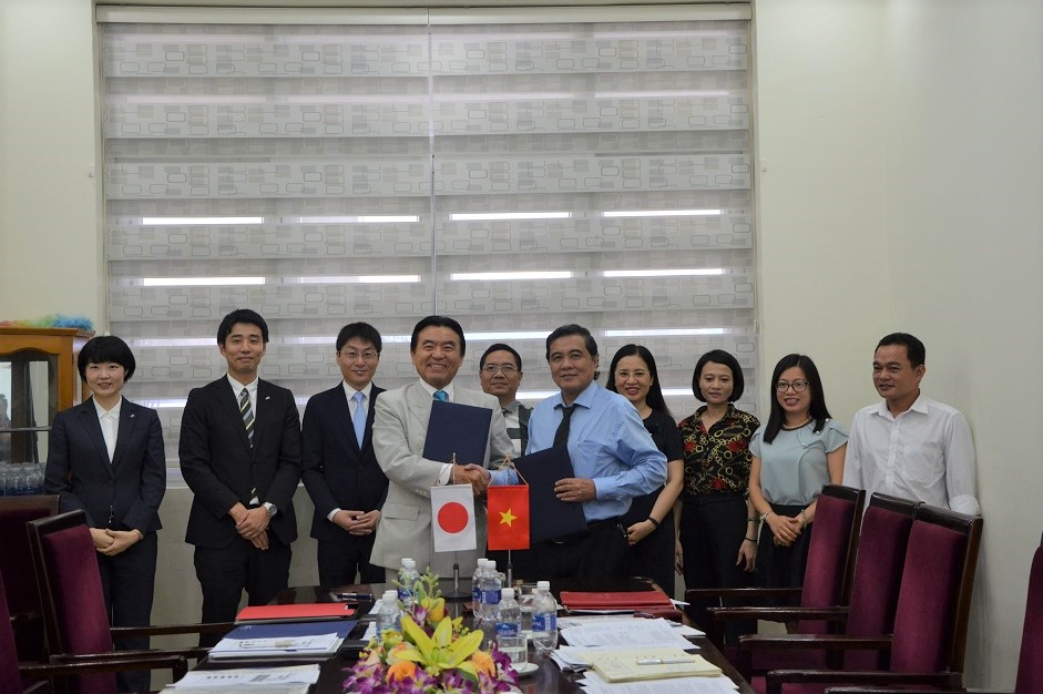 VNR và ĐS Đông Nhật Bản ký biên bản ghi nhớ đào tạo năm 2019