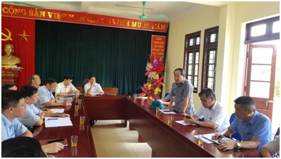 Phó TGĐ Đoàn Duy Hoạch kiểm tra công tác an toàn tuyến ĐS phía Tây