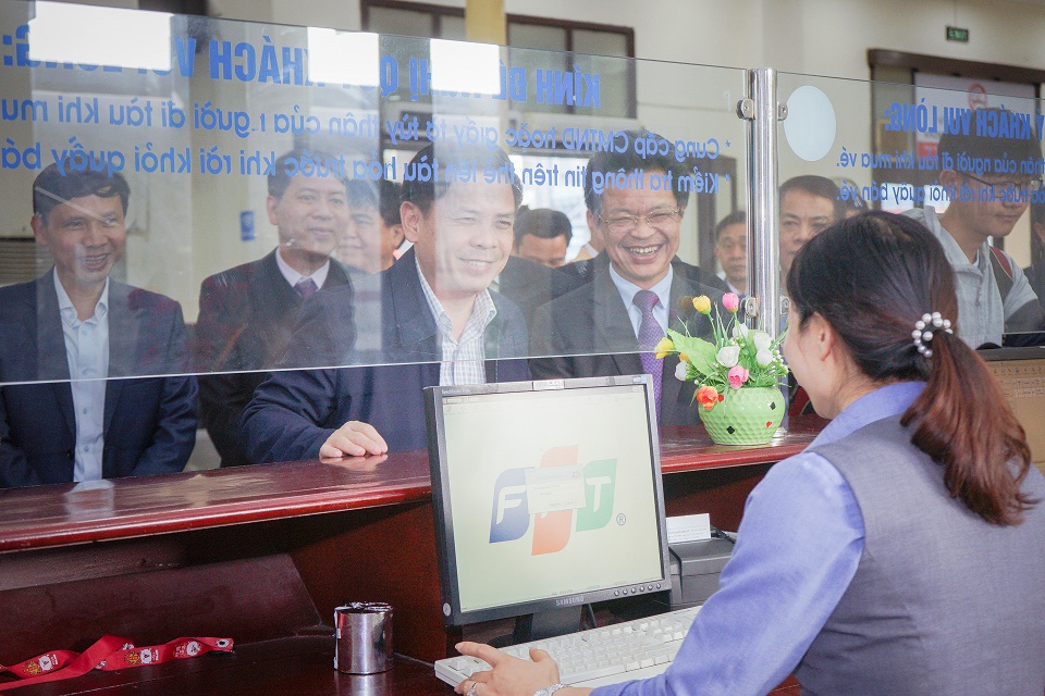 Bộ trưởng Nguyễn Văn Thể kiểm tra công tác chuẩn bị vận tải Tết tại ga Hà Nội