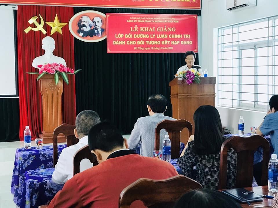 Đảng ủy Tổng công ty ĐSVN tổ chức các lớp bồi dưỡng Lý luận Chính trị tại miền Trung