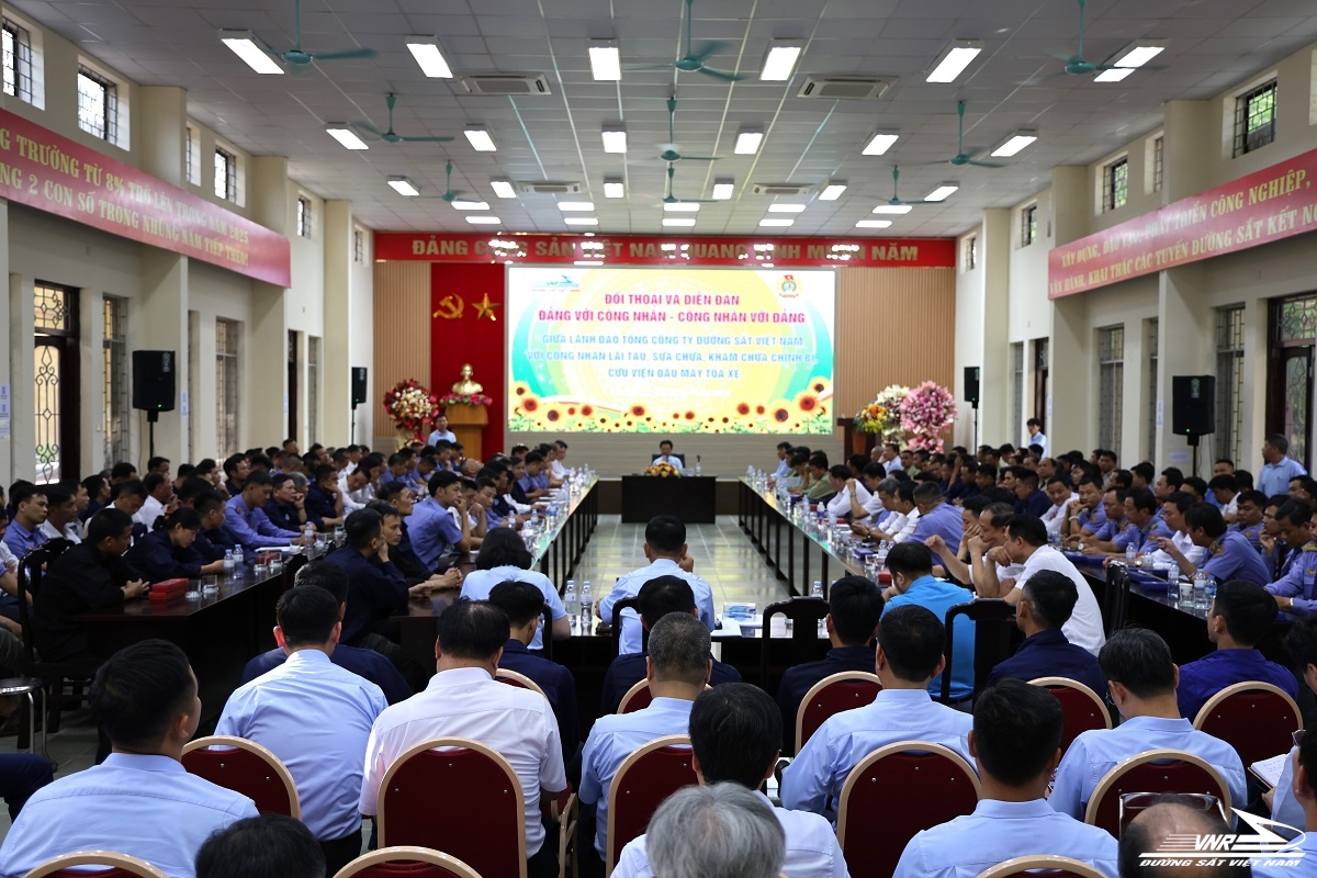 VNR đối thoại “Đảng với công nhân - Công nhân với Đảng” thẳng thắn, cởi mở, cầu thị