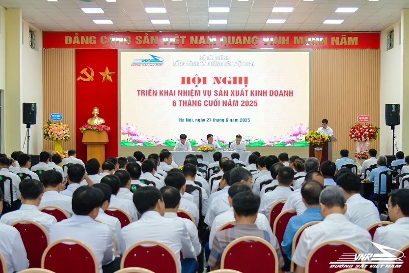 ĐSVN quyết tâm đạt mục tiêu tăng trưởng 8% năm 2025