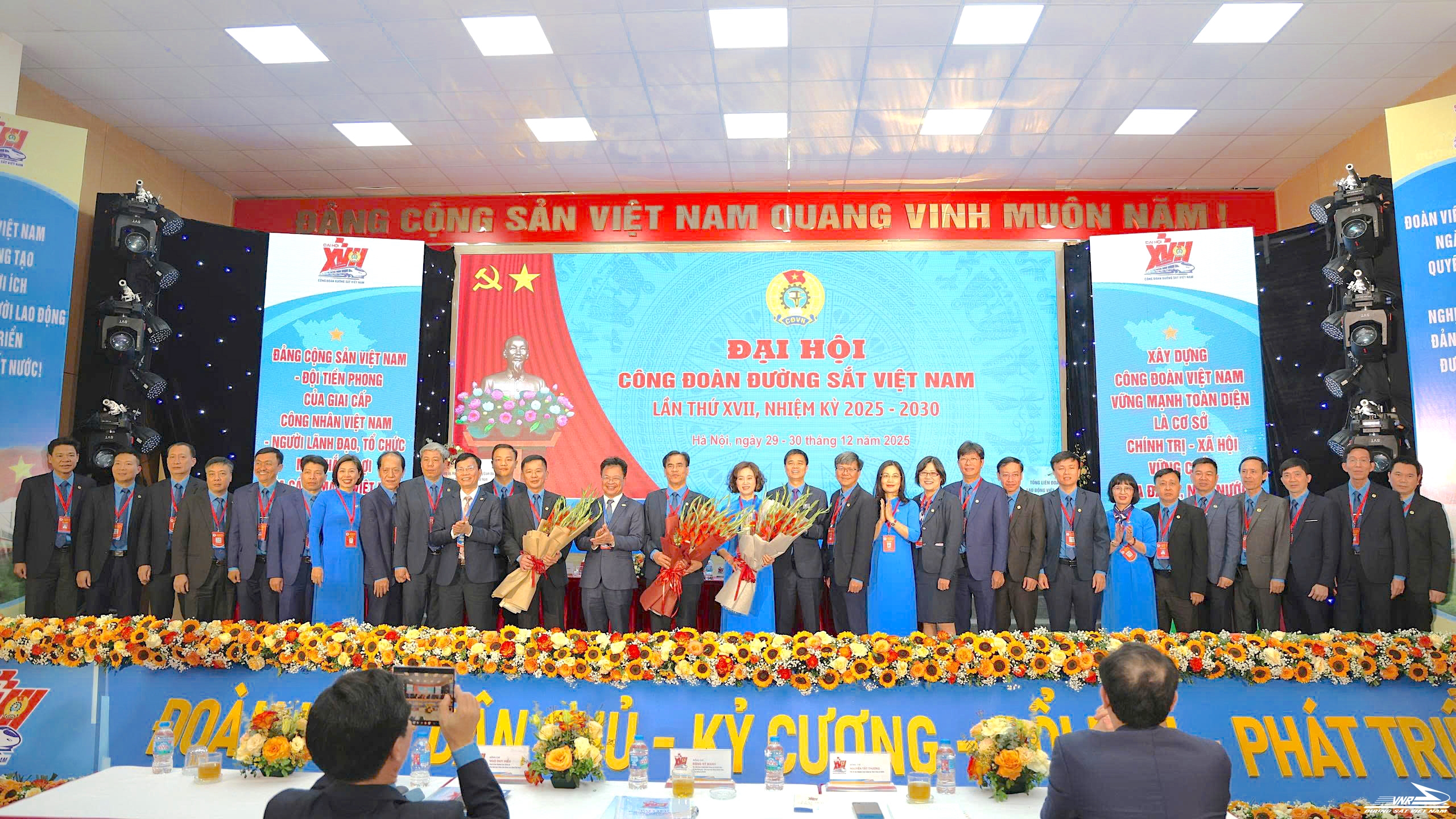 Đại hội XVII Công đoàn Đường sắt VN: Đổi mới toàn diện, vì đoàn viên, người lao động