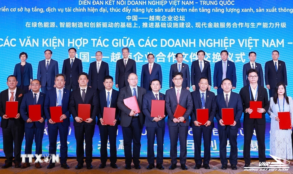 Thủ tướng Chính phủ Phạm Minh Chính tham dự Diễn đàn Kinh tế thế giới tại Thiên Tân