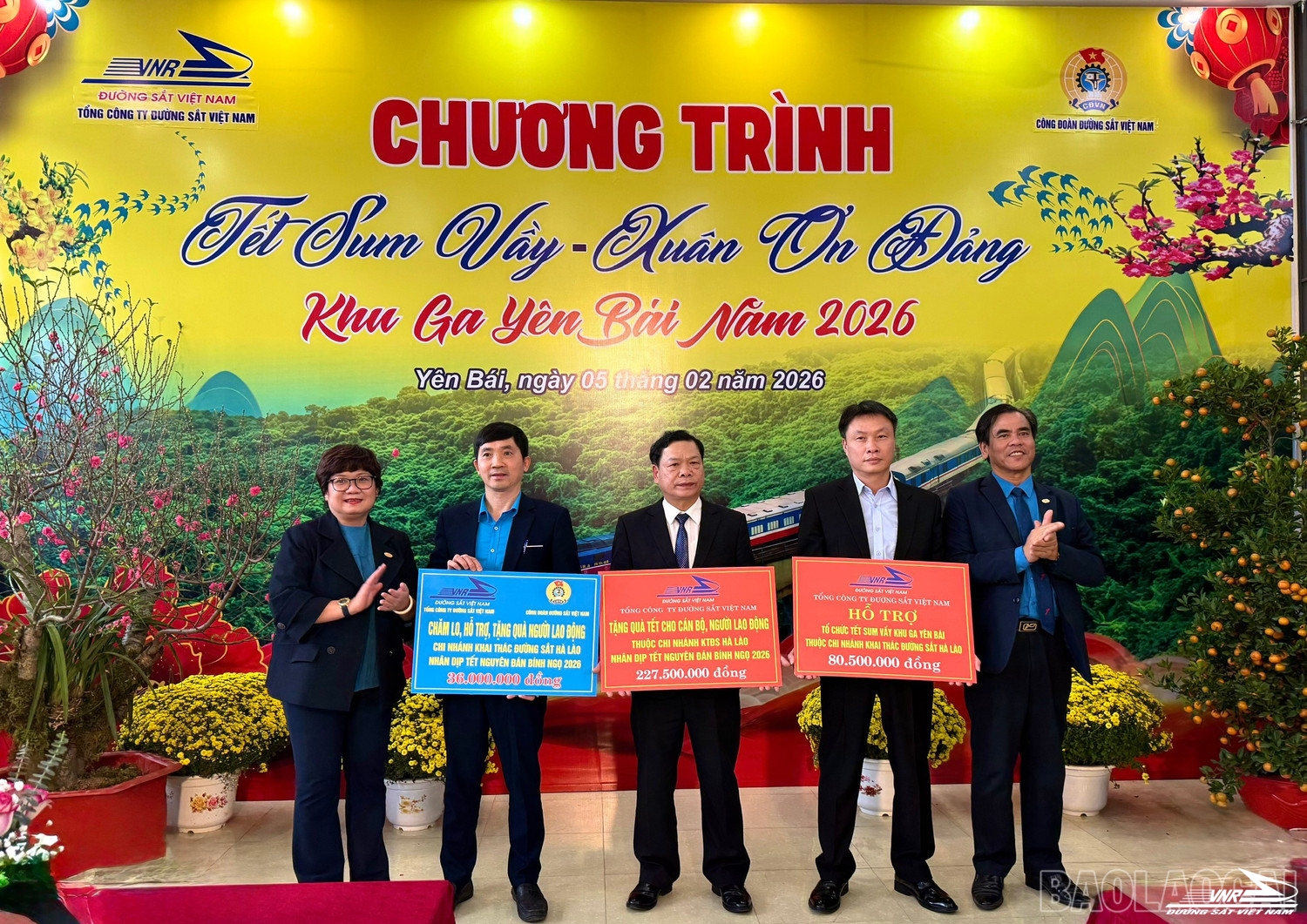 “Tết sum vầy - Xuân ơn Đảng” năm 2026 đến với người lao động đường sắt khu vực Yên Bái