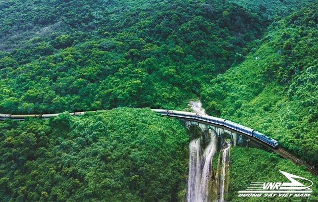 Vietravel muốn cùng VNR lập đoàn tàu “Orient Express” của Việt Nam