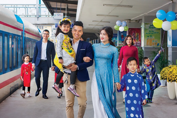 Trẻ em đi tàu Tết Tân Sửu tuyến Bắc - Nam được giảm 50% giá vé