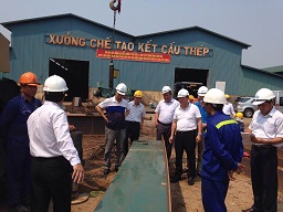 Công trình khôi phục cầu Ghềnh: Chủ tịch Trần Ngọc Thành thị sát kiểm tra các hạng mục liên quan